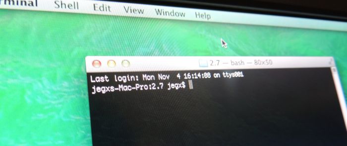 how to open a terminal on macbook os x 10.6